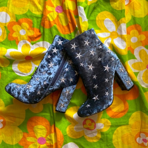 Dolls Kill Shoes - SOLD- Velvet material, baby blue & white, star design booties! Size 7